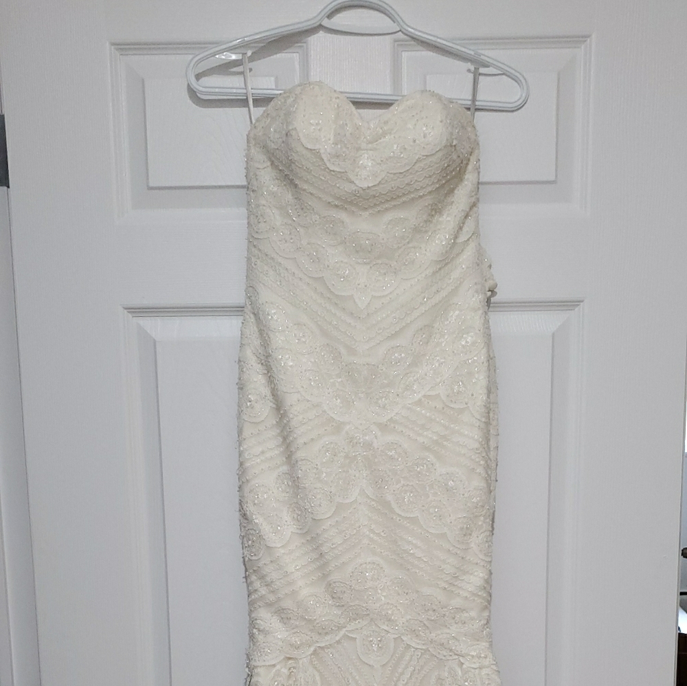 Vatana watters size 2 mermaid wedding dress
